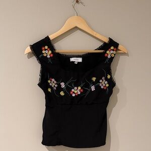 RIHOAS Black Sleeveless Embroidered Floral Top